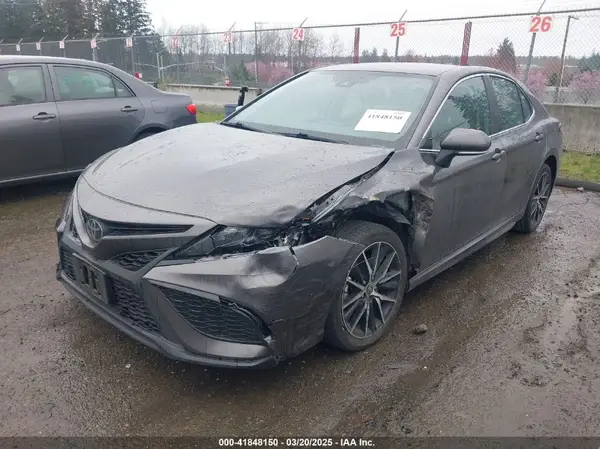 4T1G11AKXPU811949 2023 TOYOTA CAMRY - Image 2