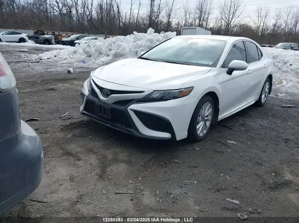 4T1G11AKXPU821185 2023 TOYOTA CAMRY - Image 2