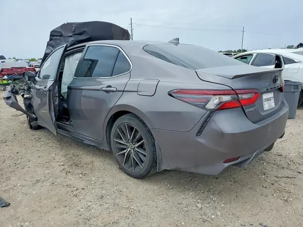 4T1G11AKXPU823535 2023 TOYOTA CAMRY - Image 2