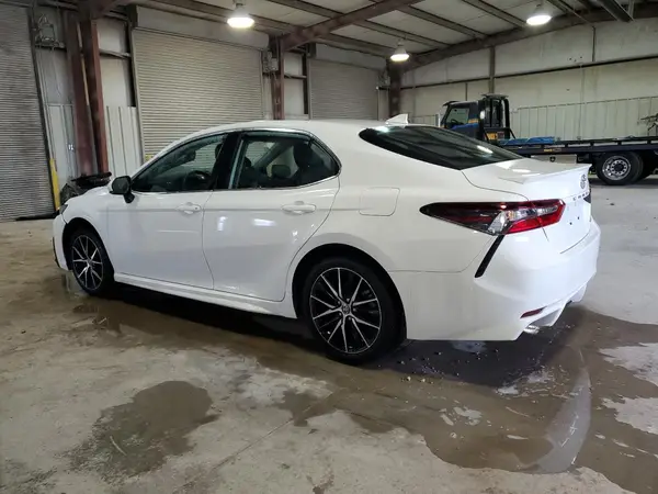 4T1G11AKXPU824507 2023 TOYOTA CAMRY - Image 2