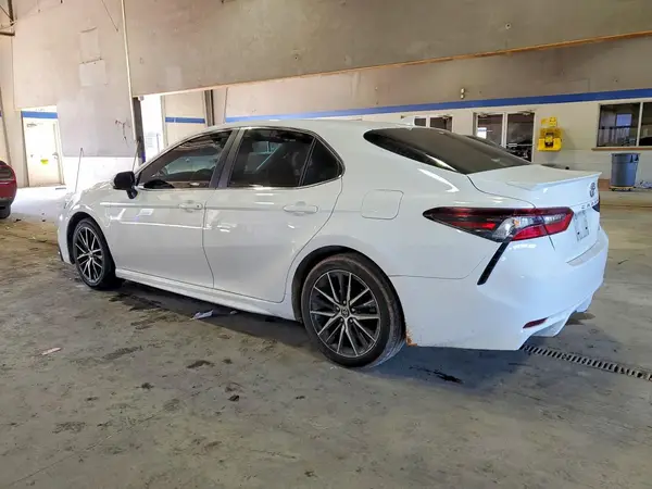 4T1G11AKXPU830906 2023 TOYOTA CAMRY - Image 2