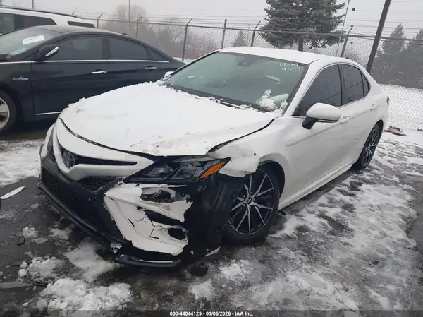 4T1G11AKXPU834549 2023 TOYOTA CAMRY - Image 2