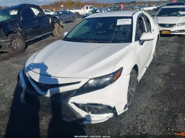 4T1G11AKXPU840027 2023 TOYOTA CAMRY - Image 2