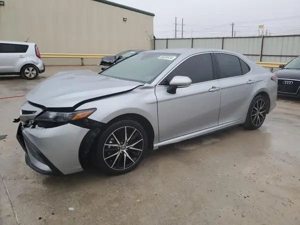 4T1G11AKXRU192207 2024 TOYOTA CAMRY - Image 1