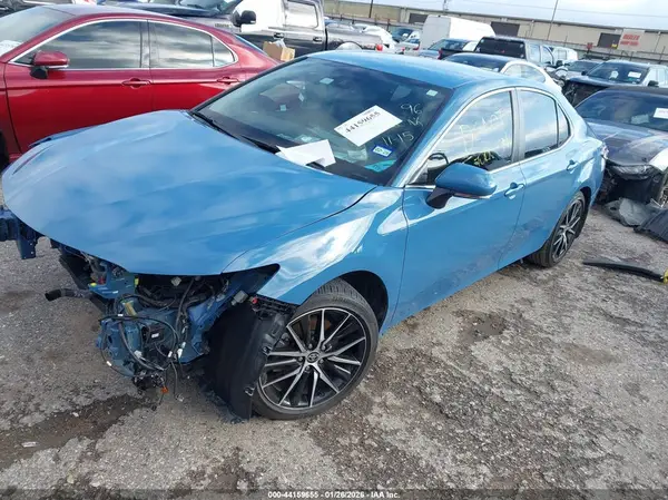 4T1G11AKXRU211404 2024 TOYOTA CAMRY - Image 2