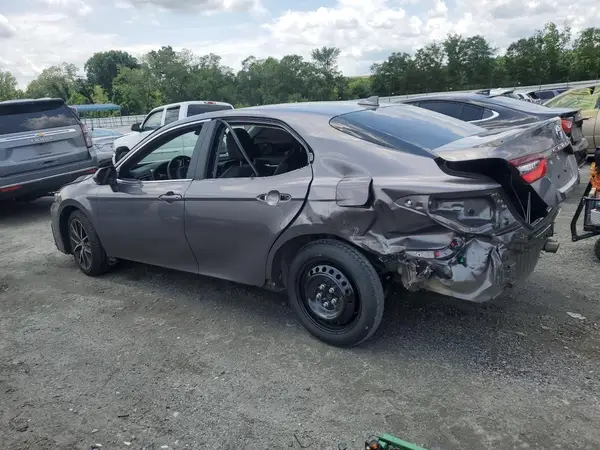 4T1G11AKXRU211435 2024 TOYOTA CAMRY - Image 2