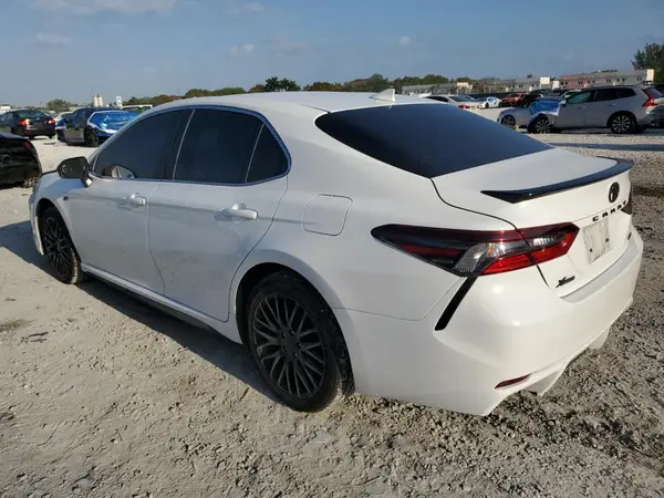 4T1G11AKXRU213539 2024 TOYOTA CAMRY - Image 2