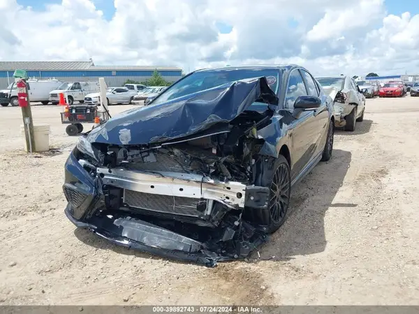 4T1G11AKXRU213735 2024 TOYOTA CAMRY - Image 2