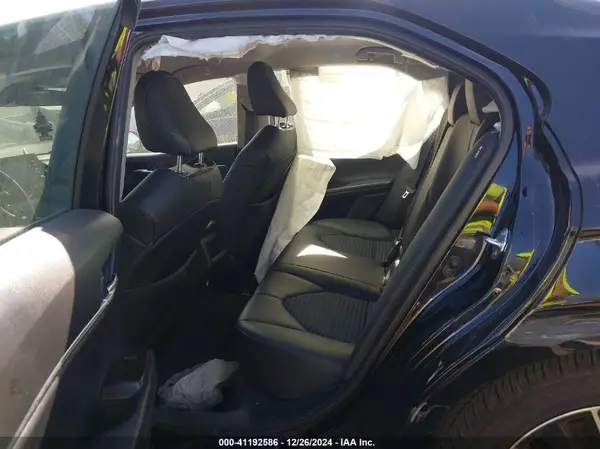 4T1G11AKXRU229739 2024 TOYOTA CAMRY - Image 8