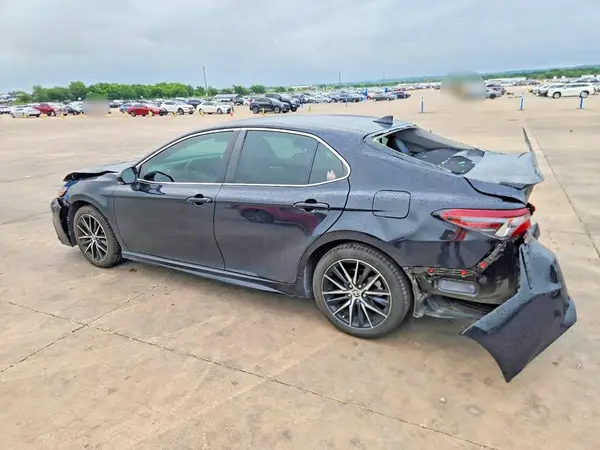4T1G11AKXRU231071 2024 TOYOTA CAMRY - Image 2