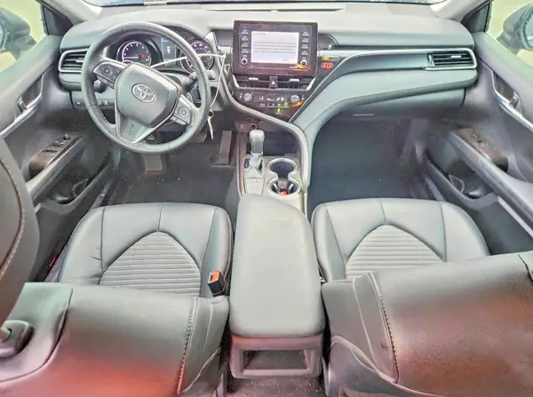4T1G11AKXRU231071 2024 TOYOTA CAMRY - Image 8