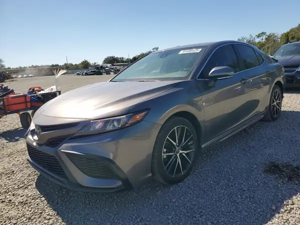 4T1G11AKXRU238019 2024 TOYOTA CAMRY - Image 1