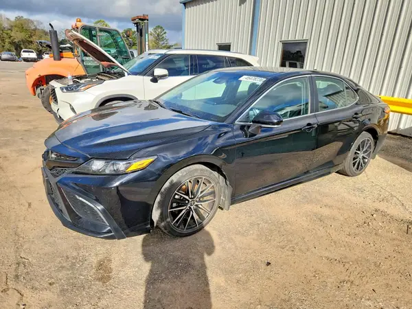 4T1G11AKXRU247609 2024 TOYOTA CAMRY - Image 1