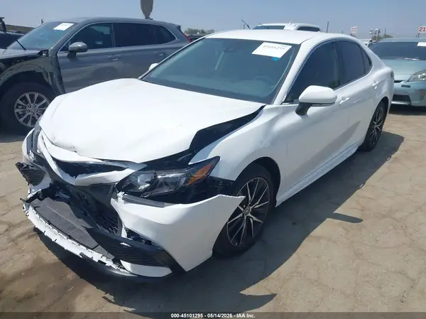 4T1G11AKXRU248310 2024 TOYOTA CAMRY - Image 2