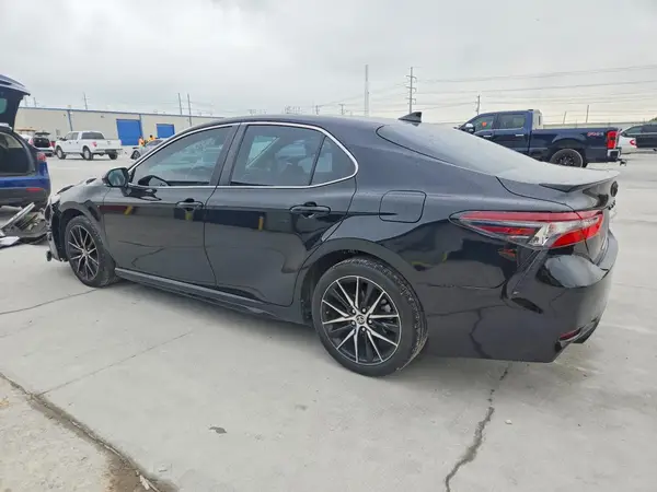 4T1G11AKXRU843948 2024 TOYOTA CAMRY - Image 2