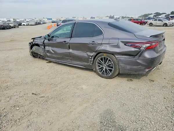 4T1G11AKXRU855050 2024 TOYOTA CAMRY - Image 2