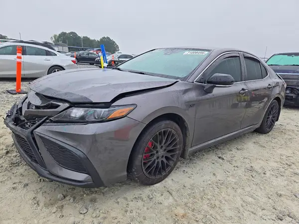4T1G11AKXRU863780 2024 TOYOTA CAMRY - Image 1