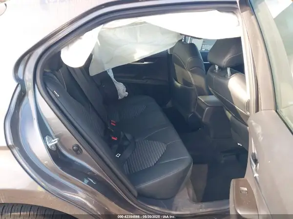 4T1G11AKXRU866453 2024 TOYOTA CAMRY - Image 8
