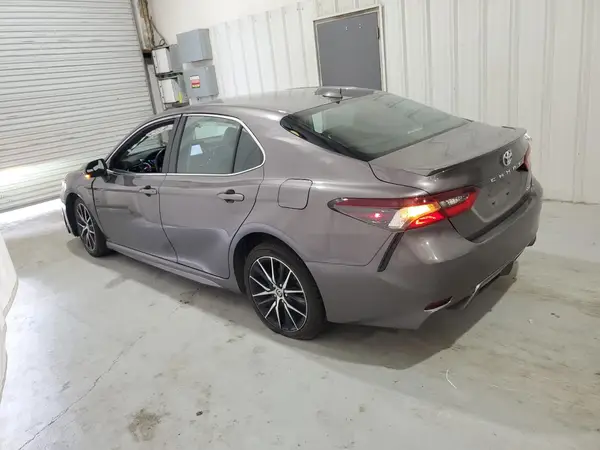 4T1G11AKXRU884144 2024 TOYOTA CAMRY - Image 2