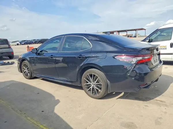 4T1G11AKXRU885987 2024 TOYOTA CAMRY - Image 2