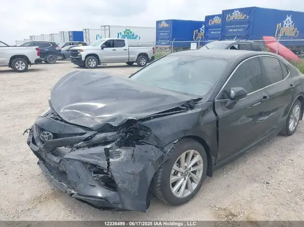 4T1G11AKXRU904649 2024 TOYOTA CAMRY - Image 2
