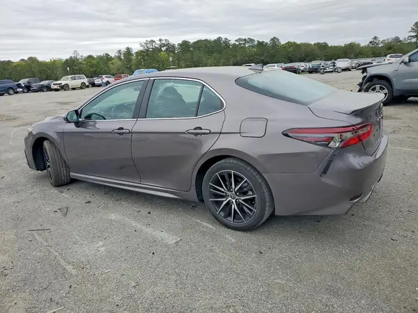 4T1G11AKXRU905932 2024 TOYOTA CAMRY - Image 2