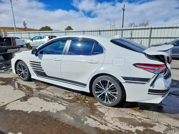 4T1G11BK0LU011296 2020 TOYOTA CAMRY - Image 2