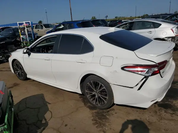 4T1G11BK0LU017843 2020 TOYOTA CAMRY - Image 2