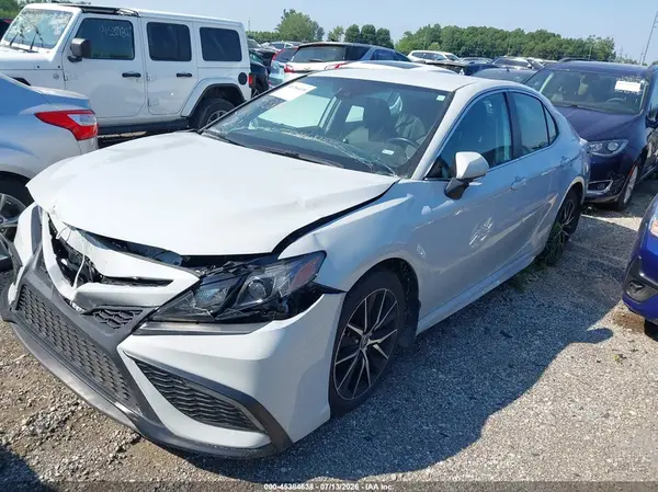 4T1G11BK0PU098736 2023 TOYOTA CAMRY - Image 2
