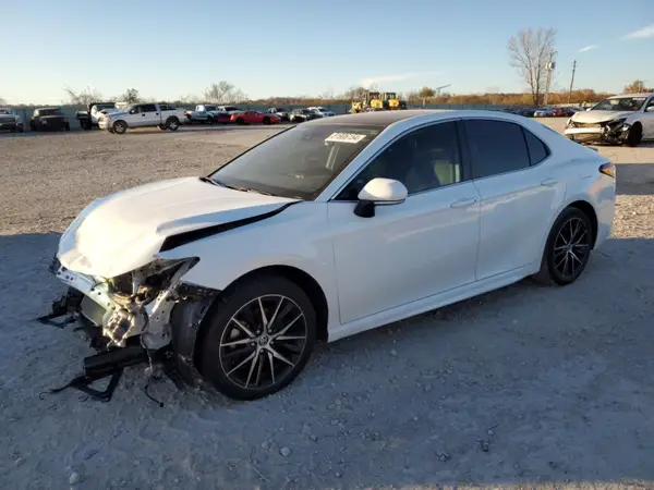 4T1G11BK0RU109964 2024 TOYOTA CAMRY - Image 1