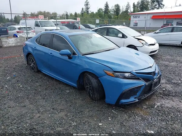 4T1G11BK0RU120124 2024 TOYOTA CAMRY - Image 1
