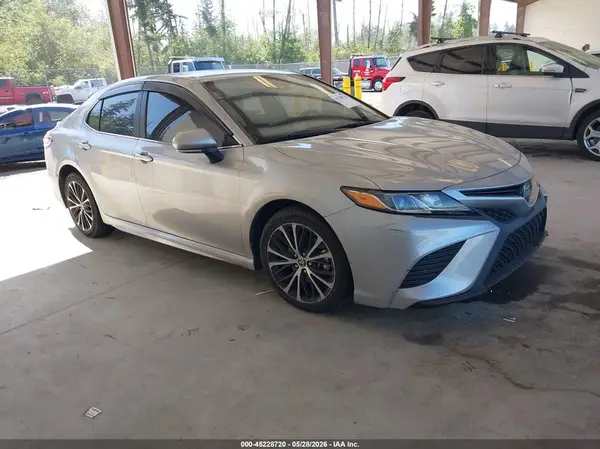 4T1G11BK1LU008732 2020 TOYOTA CAMRY - Image 1