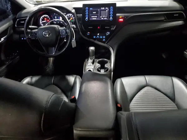 4T1G11BK1MU020445 2021 TOYOTA CAMRY - Image 8