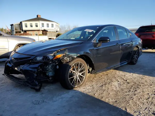 4T1G11BK1MU036869 2021 TOYOTA CAMRY - Image 1