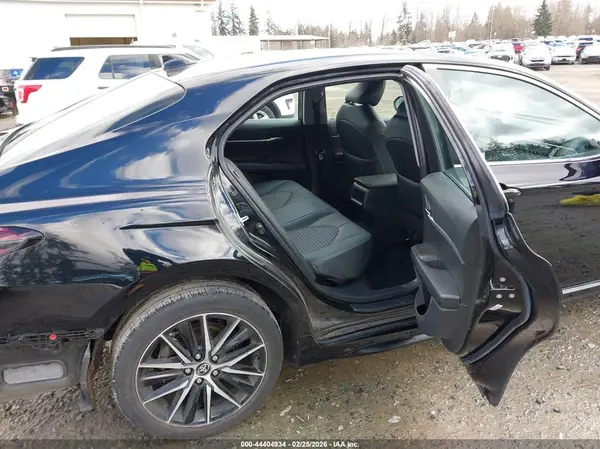 4T1G11BK1NU052880 2022 TOYOTA CAMRY - Image 8