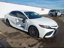 4T1G11BK1NU057819 2022 TOYOTA CAMRY