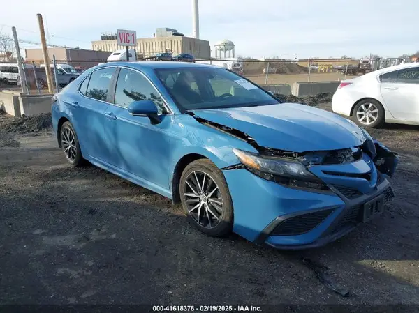 4T1G11BK1PU075787 2023 TOYOTA CAMRY - Image 1