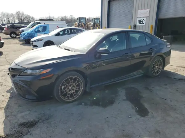4T1G11BK1RU114333 2024 TOYOTA CAMRY - Image 1