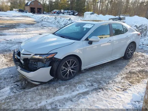 4T1G11BK1RU121640 2024 TOYOTA CAMRY - Image 2