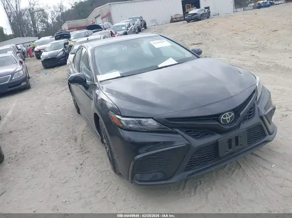 4T1G11BK1RU123887 2024 TOYOTA CAMRY - Image 1