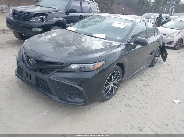 4T1G11BK1RU123887 2024 TOYOTA CAMRY - Image 2