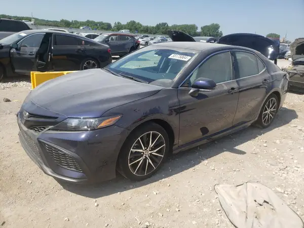 4T1G11BK2MU022236 2021 TOYOTA CAMRY - Image 1