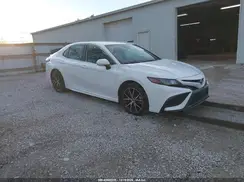 4T1G11BK2NU058073 2022 TOYOTA CAMRY