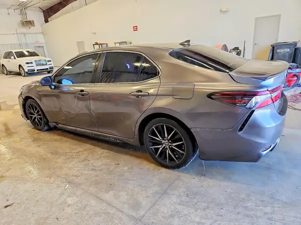 4T1G11BK2PU094395 2023 TOYOTA CAMRY - Image 2