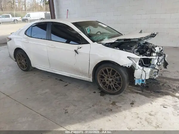 4T1G11BK2PU099094 2023 TOYOTA CAMRY - Image 1