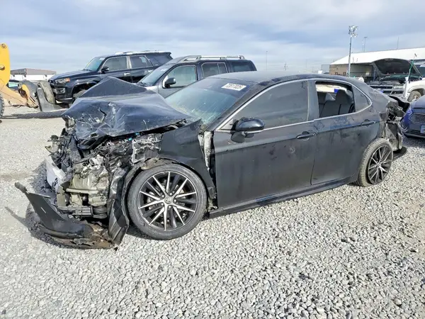 4T1G11BK2PU101779 2023 TOYOTA CAMRY - Image 1