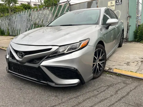 4T1G11BK2RU112204 2024 TOYOTA CAMRY - Image 2
