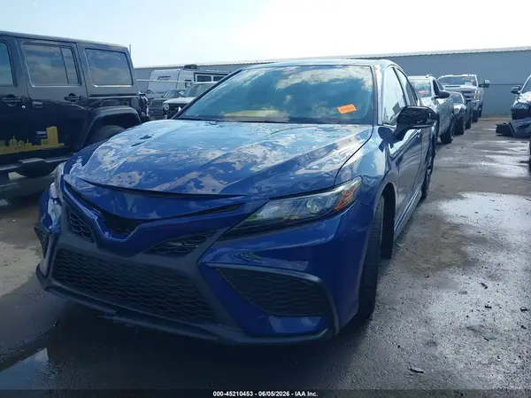 4T1G11BK2RU112252 2024 TOYOTA CAMRY - Image 2