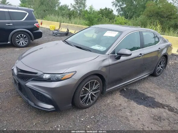 4T1G11BK2RU116298 2024 TOYOTA CAMRY - Image 2