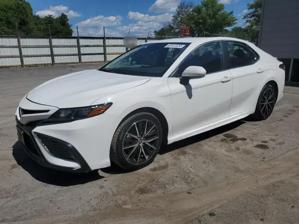 4T1G11BK2RU123445 2024 TOYOTA CAMRY - Image 1